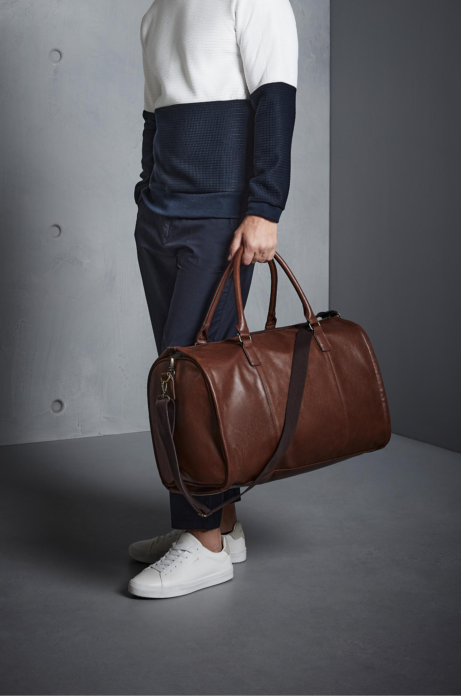 Tan of Oz Duffelbag Tragetasche Braun